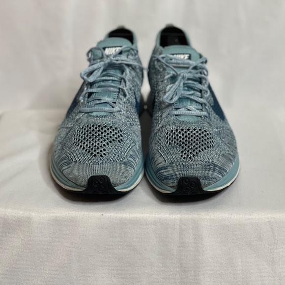 *RARE FIND* SIZE 12 - NIKE FLYKNIT RACER "BLUEBERRY" 2017 *ORIGINAL RELEASE* - Picture 4 of 16